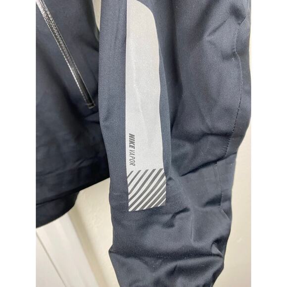 Nike Storm Fit Vapor Women's S Black Full Zip Hooded Reflective Running Jacket - Picture 2 of 15